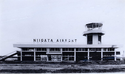 初代ターミナルビル （1962年9月完成）